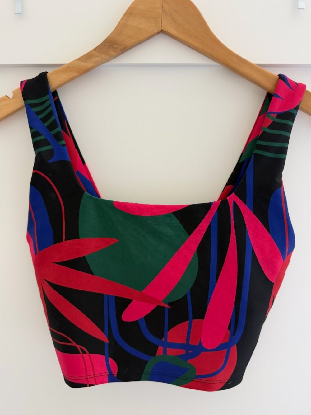 Women's PatBO Sports Cami in Fuchsia Size M with built in bra top